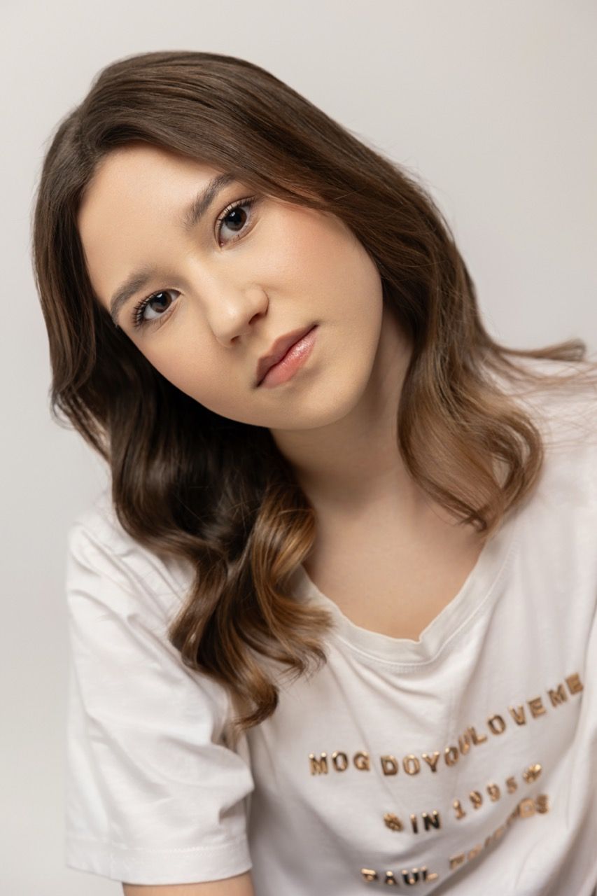Еліна Задорожня